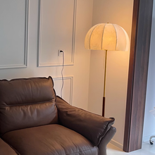 Load image into Gallery viewer, Floor lamp retro living room study bedroom decorative lamp