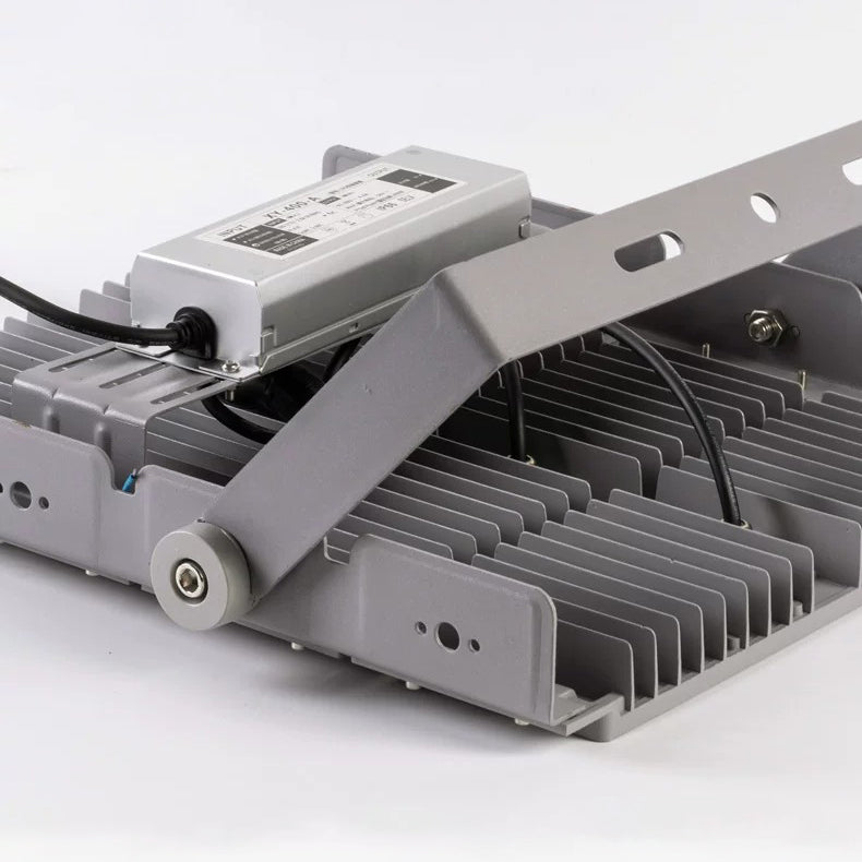 Adjustable Bracket LED Flood Light for Courts Roads and Plazas