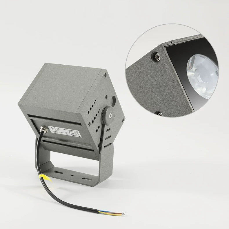LED landscape spotlight for outdoor project illumination
