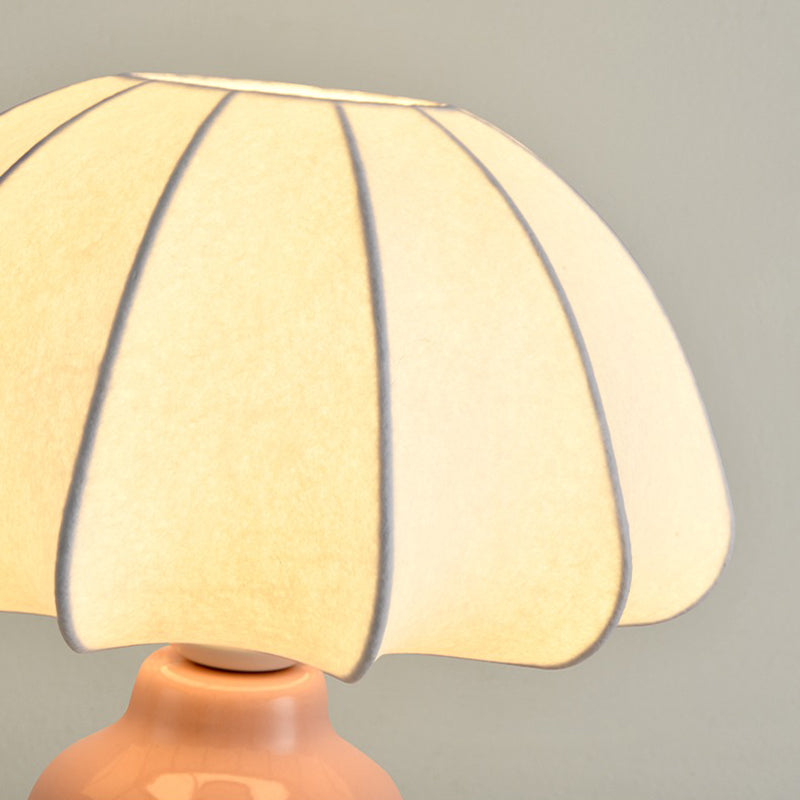 Creative ceramic table lamp bedroom bedside lamp decorative table lamp desktop ornament lamp