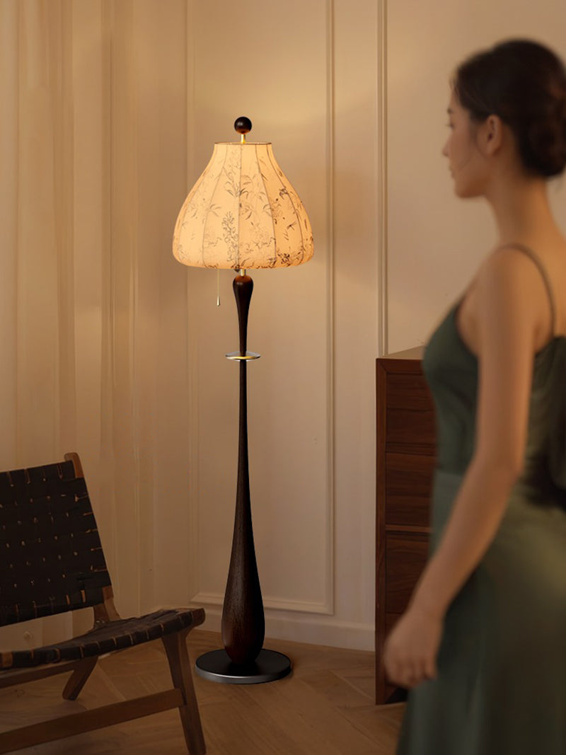 Wooden floor lamp Chinese style new fabric lamp