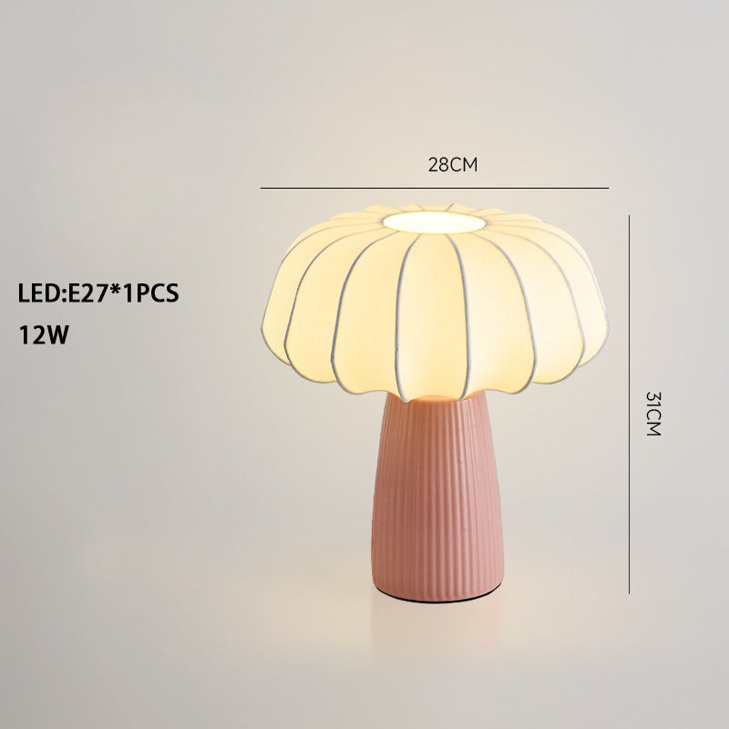 Creative pink ceramic table lamp warm bedroom bedside decoration night light