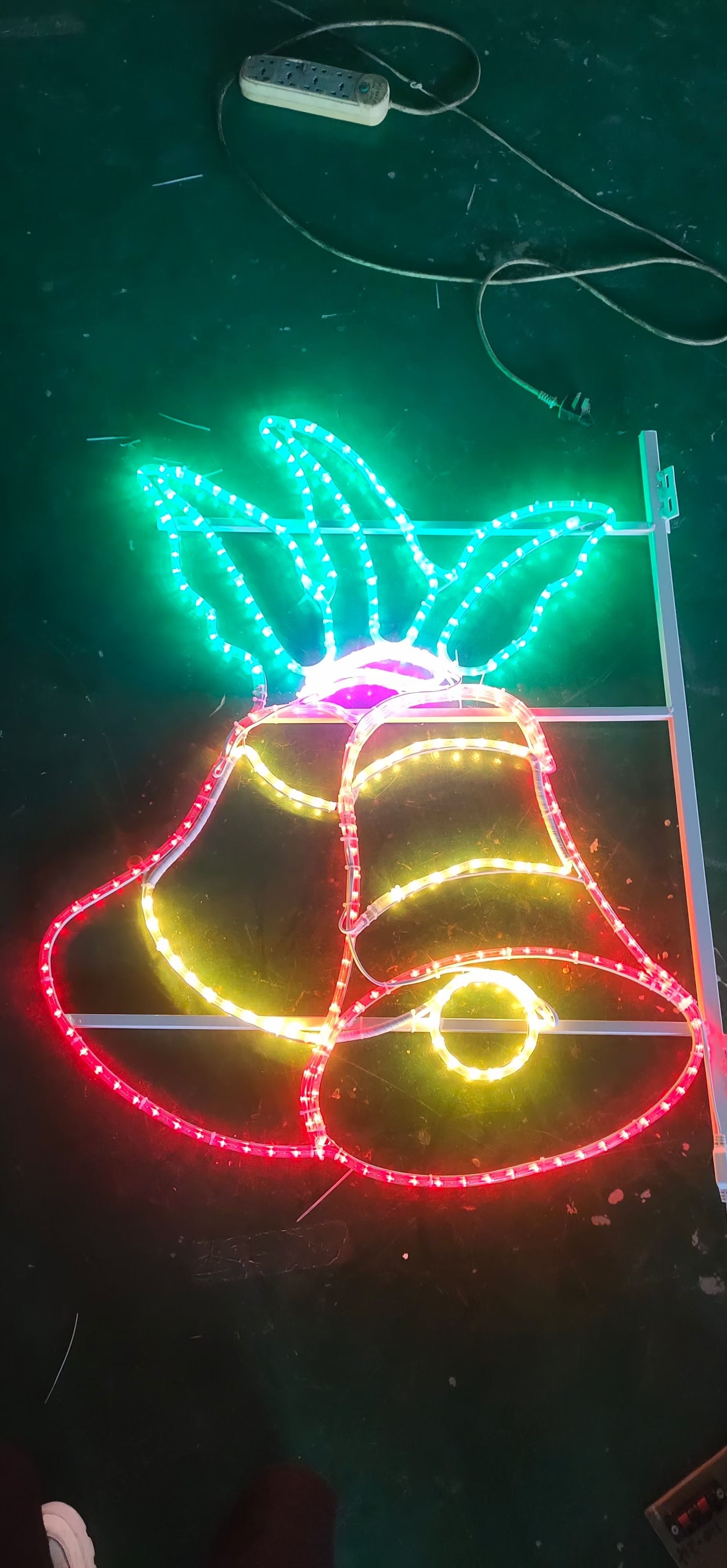 High-Efficiency LED Street Decoration Lamp pole 2