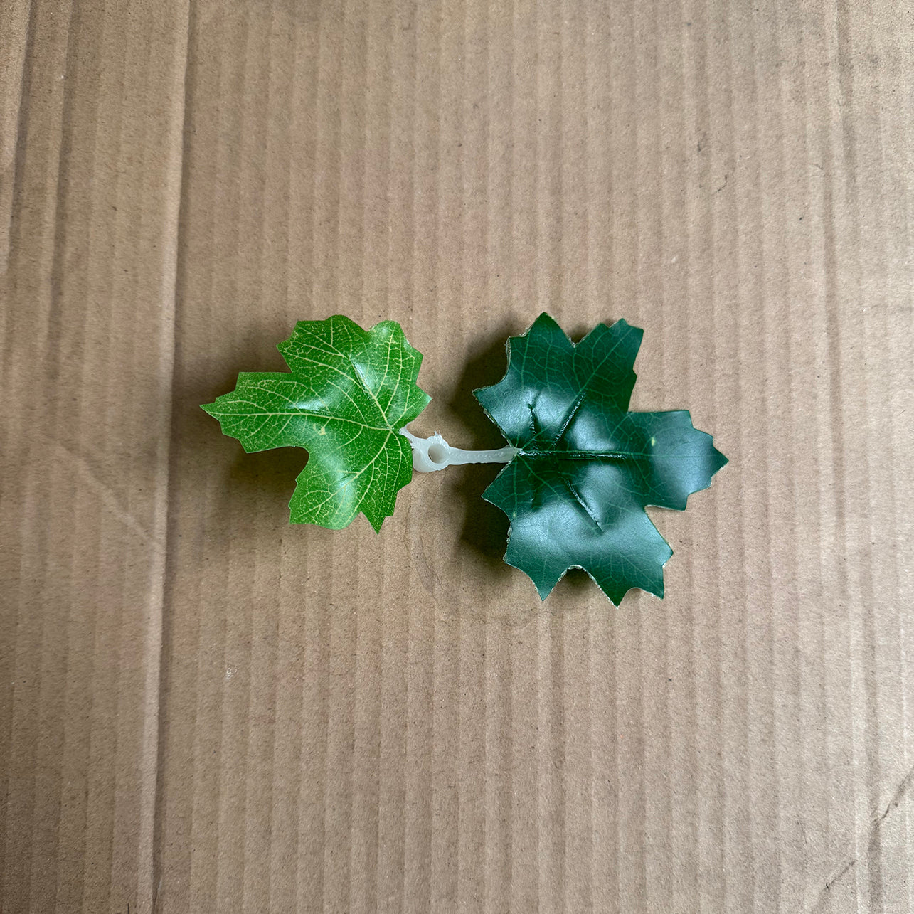 Simulation maple leaf for LED tree lights