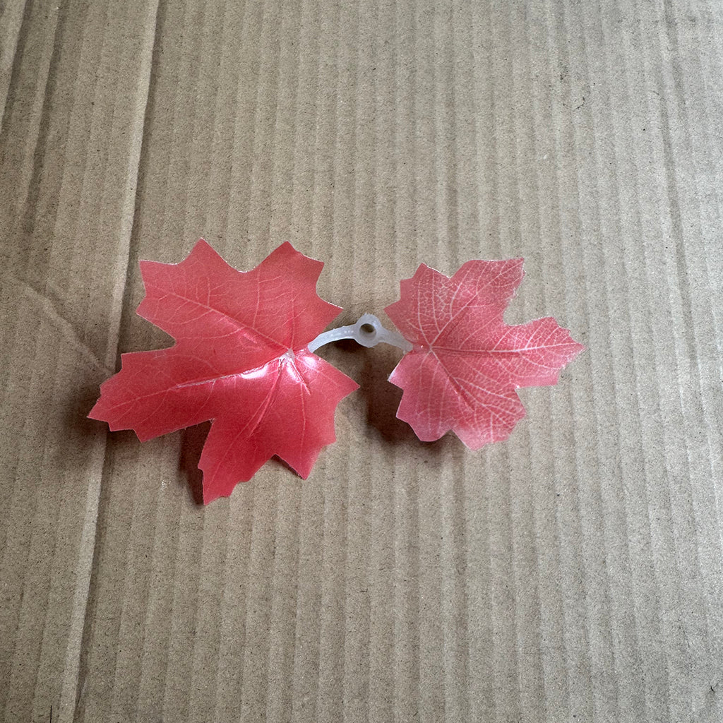 Simulation maple leaf for LED tree lights