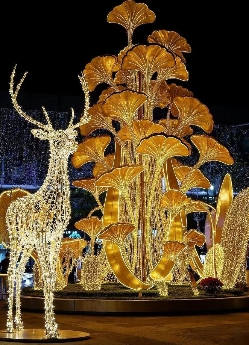 Outdoor Large 3D Reindeer Motif Lights Waterproof IP 65 Giant LED Christmas Lights  Warm White