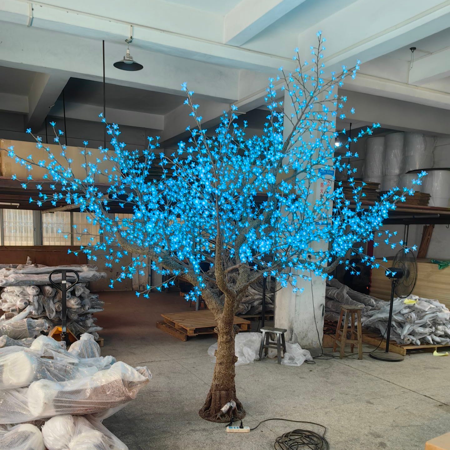 LED Cherry Blossom Tree – pink blossom LED light for wedding decor