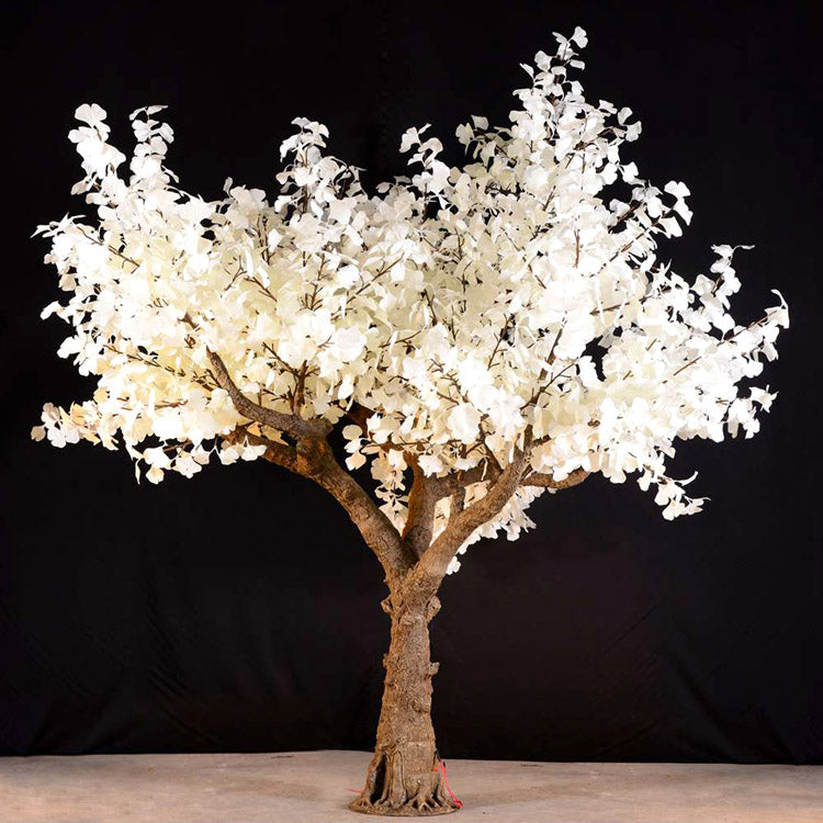 Detachable and reusable LED ginkgo tree light for seasonal events and long-term projects