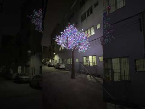 RGBW LED Super High Simulation Maple Tree Light, Height: 5.5m (18ft)