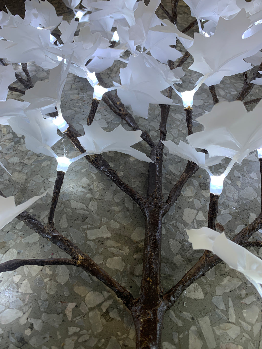 LED Maple Tree – safe low-voltage 24V design, for indoor and outdoor lighting decor