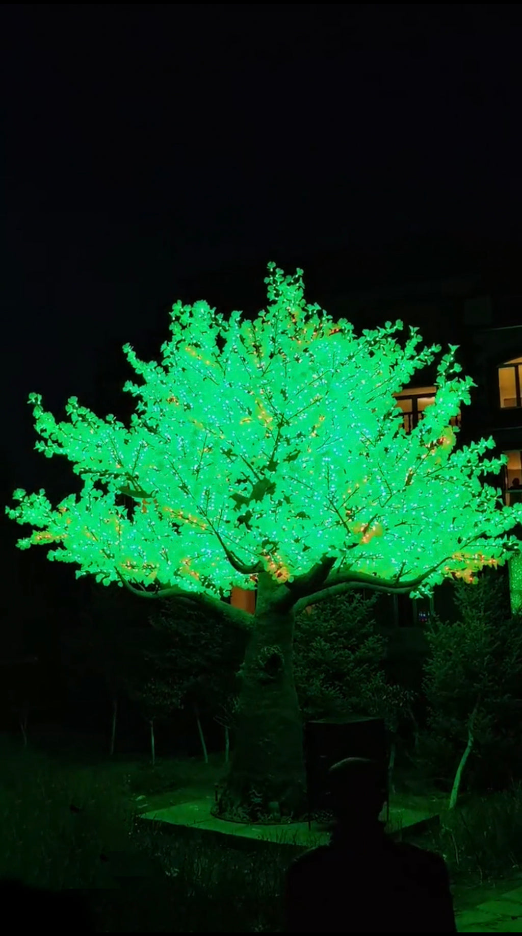 20ft DMX512 smart controlled Multi color Christmas decorations large outdoor LED Ginkgo tree